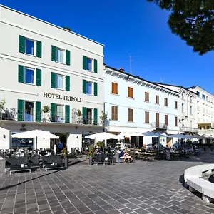 https://tripoli-desenzano-del-garda.it-lombardy.com