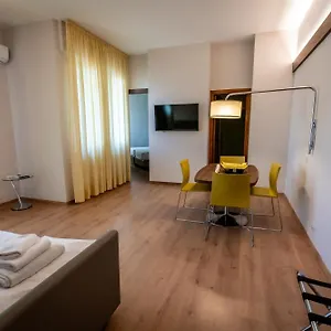 Aparthotel Porta Al Prato, Florence