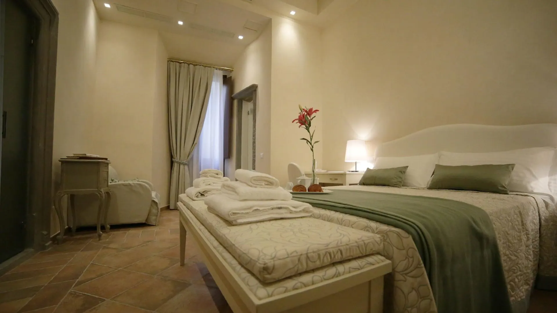 Hotel Renaissance Florence Italy