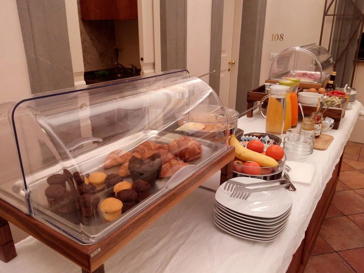 פירנצה Hotel Renaissance איטליה