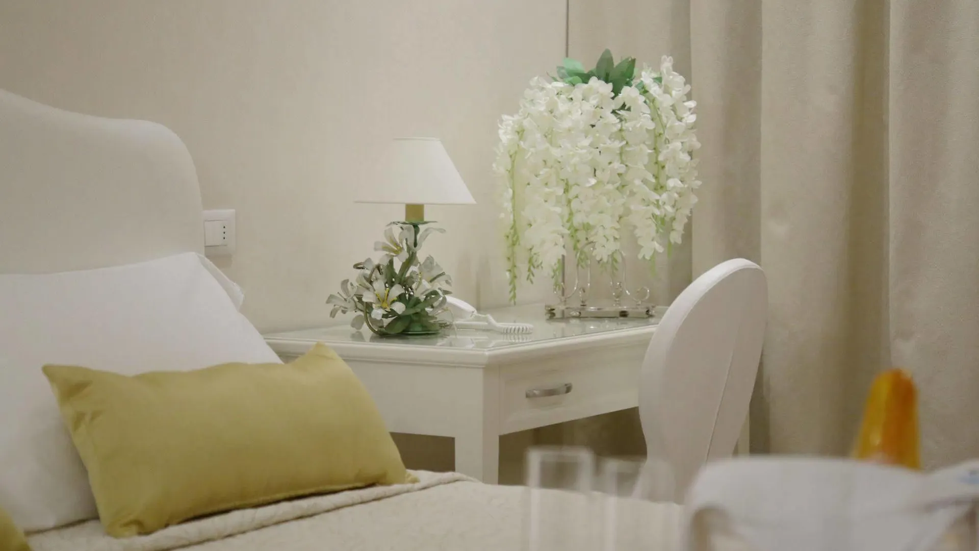 Hotel Renaissance Florence 3*,  Italy