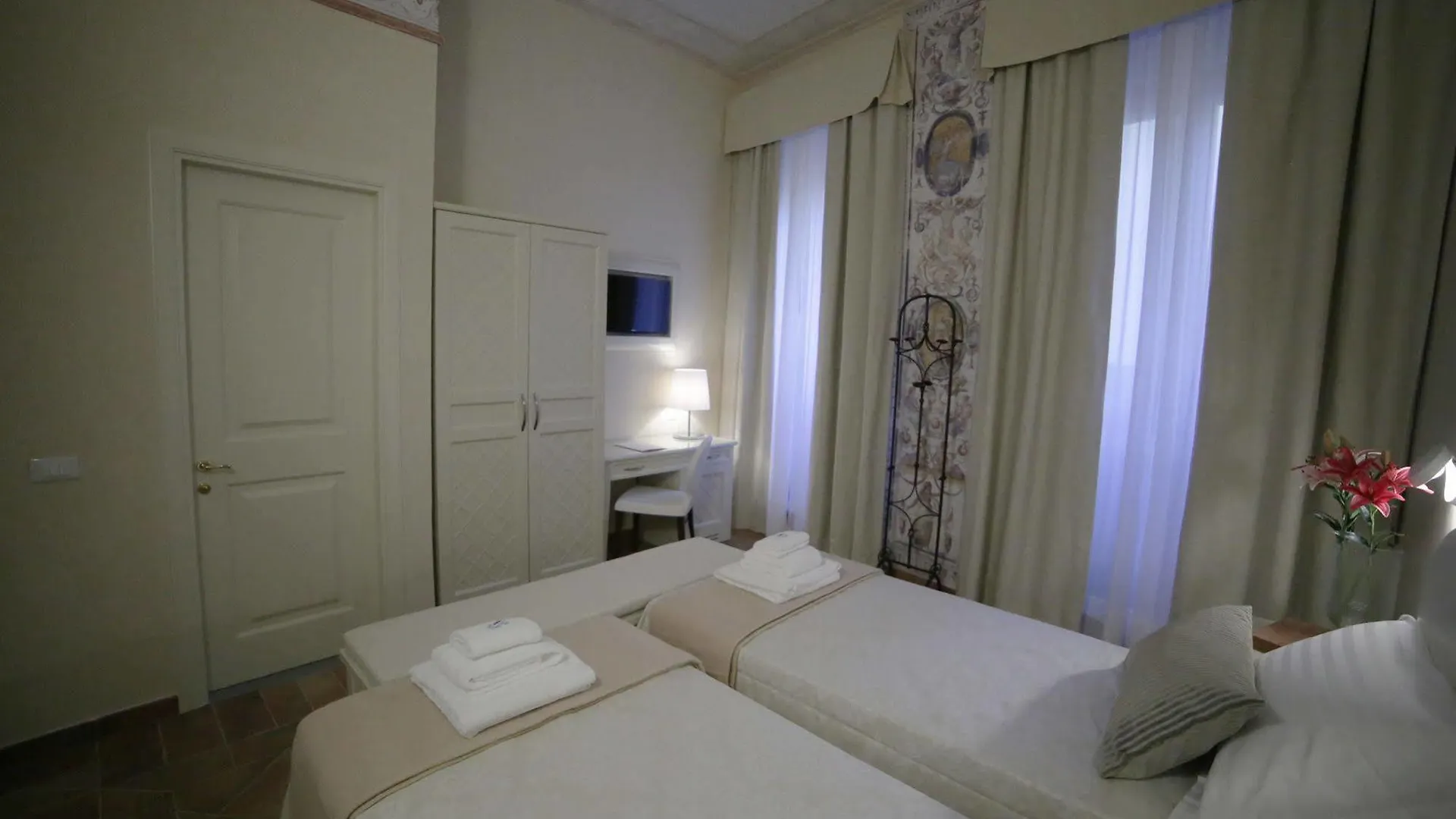Hotel Renaissance Florence